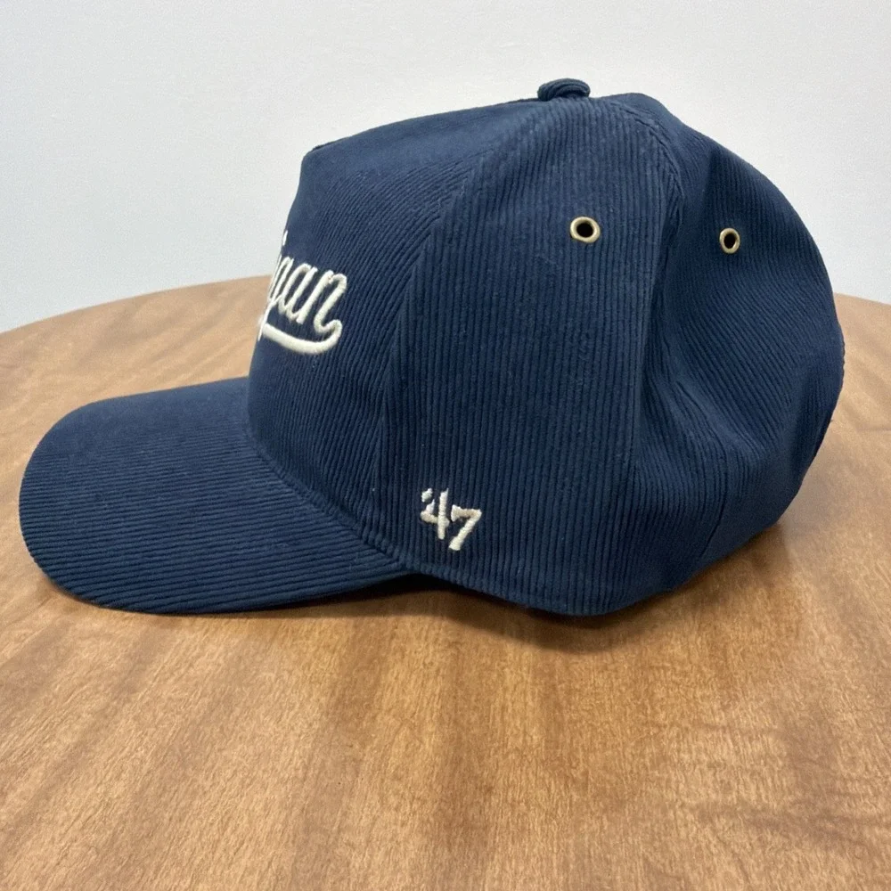 47 Brand Hitch University Of Michigan Wolverines Corduroy Script Strapback Hat‎